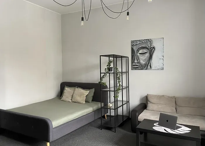 In Gediminas Avenue, Centre * וילנה